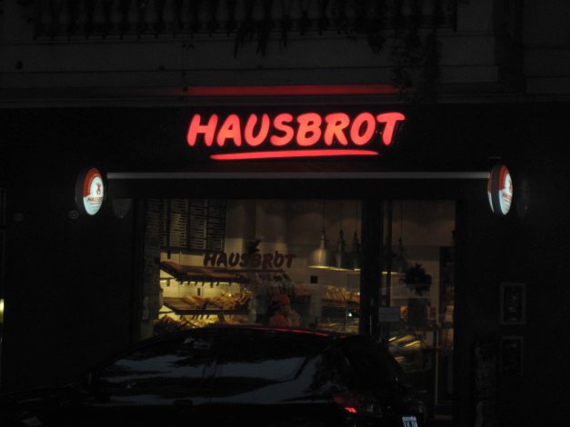 ¿Pan? No, Hausbrot!
