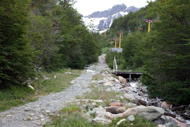 aber ich gehe weiter zu Fuss.