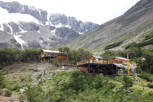 Bergstation (wieder mit Beiz)