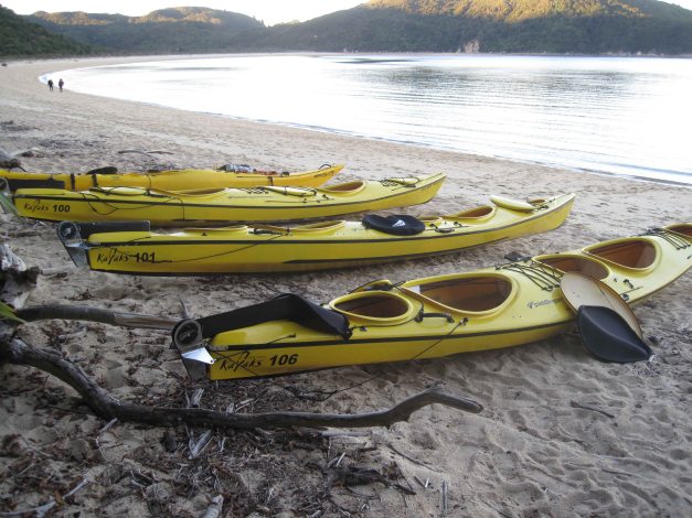 Landung in der Tonga Bay am Abend des ersten Tages