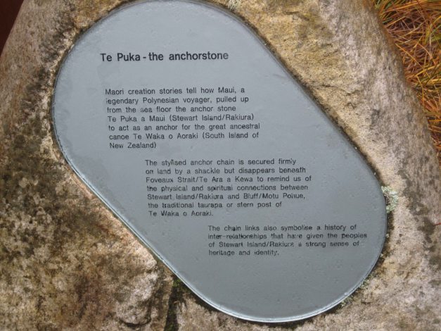 Das andere Ende der Kette kann man vor der Küste von Bluff anschauen