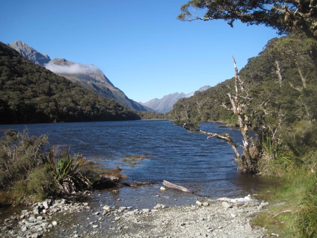 Wunderschönes Wetter und blaue Seen